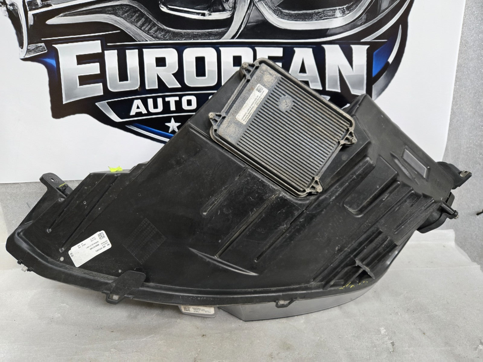 2016-2020 Tesla Model S Right RH Passenger Side LED Headlight OEM 105357100D