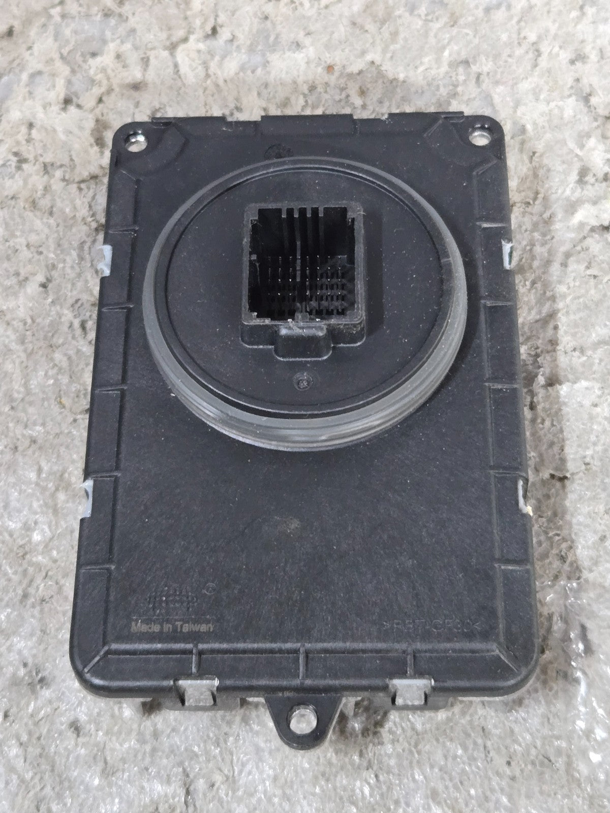 2023 2024 Chevrolet Traverse LED Headlight Ballast Control Module OEM 13526414