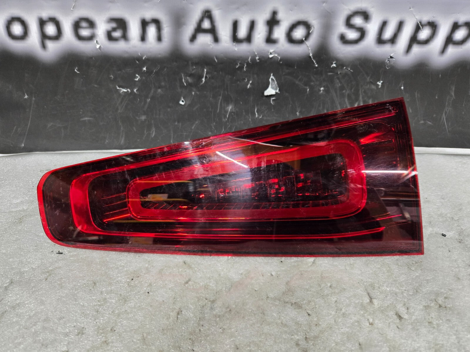 2020-2022 MERCEDES GLS RIGHT TAIL LIGHT LED PASSENGER SIDE INNER A1679063607 OEM