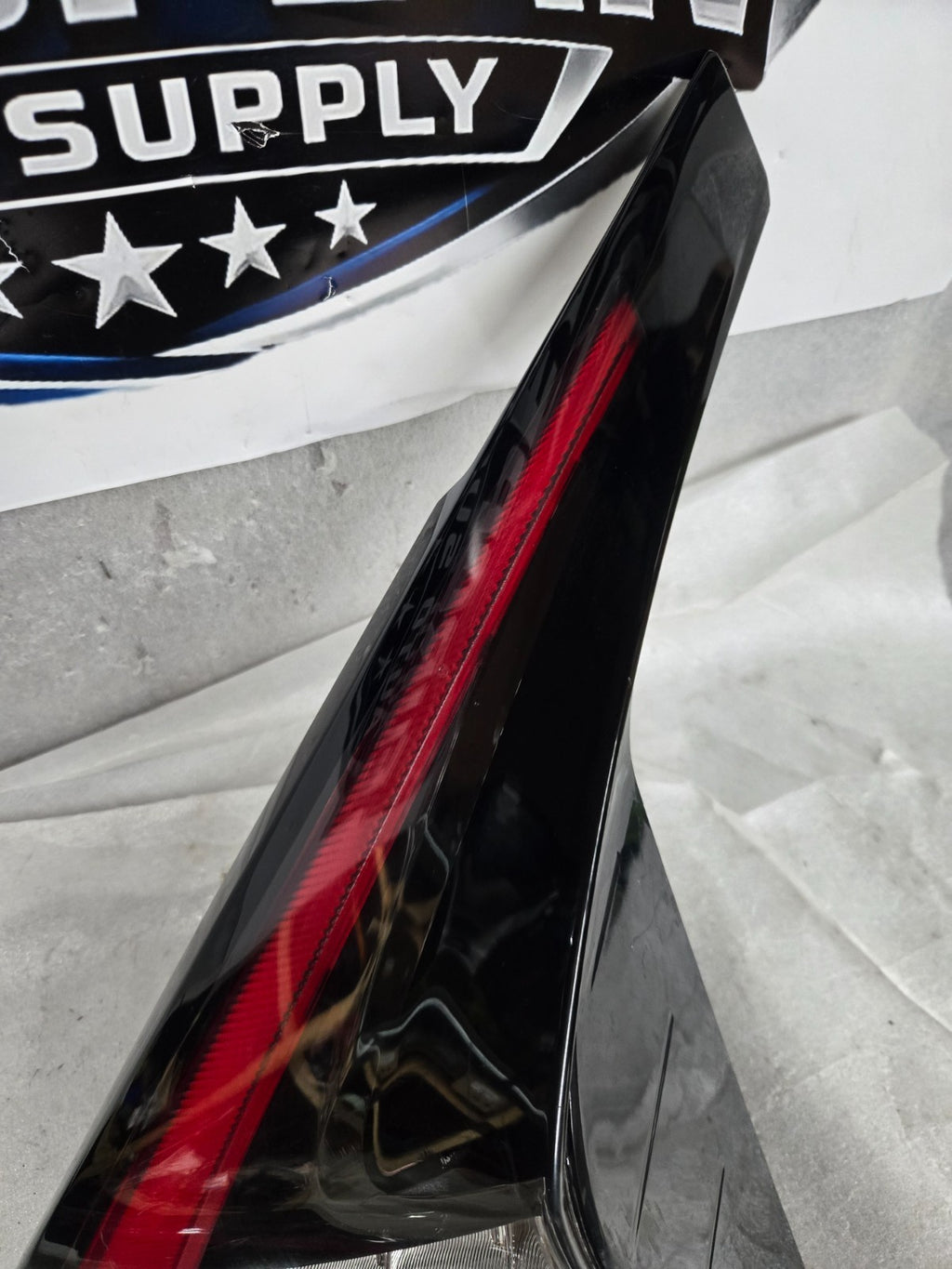 2019-2022 NISSAN MURANO LED TAIL LIGHT LIFT GATE MOUNTED RIGHT RH PASSENGER OEM