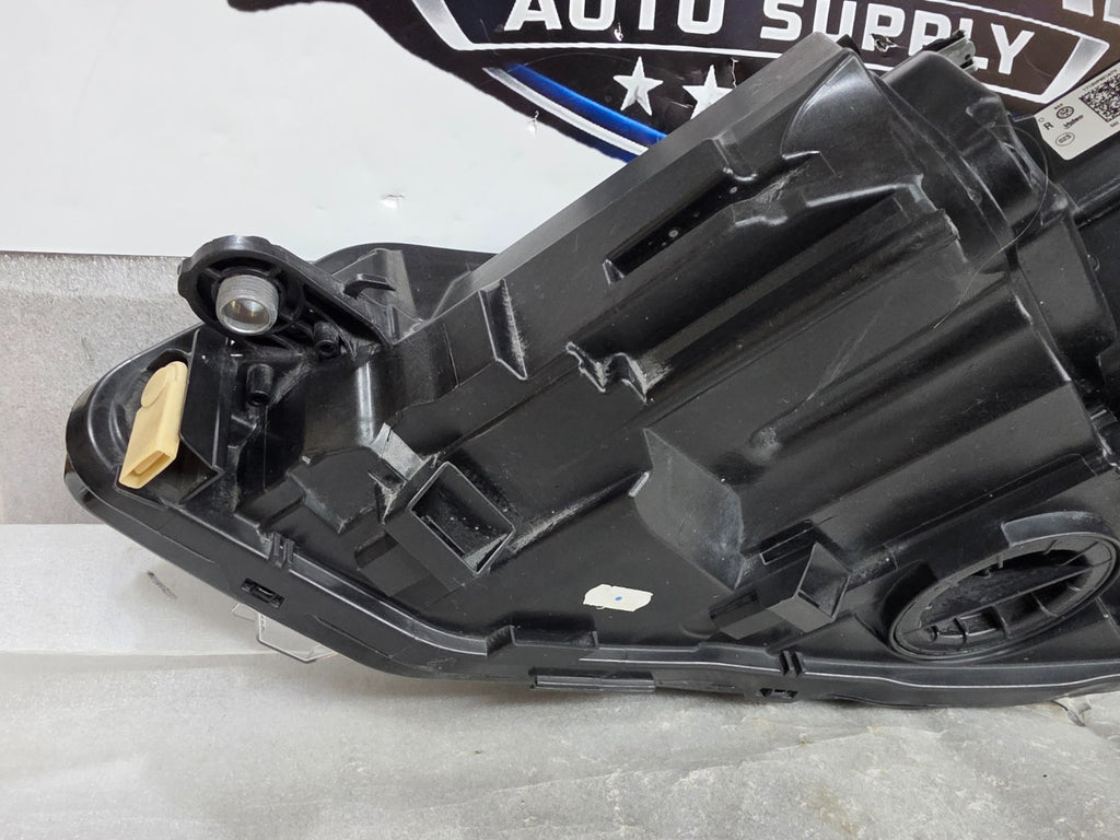 2022-2025 Volkswagen Golf R MK8 Right RH Passenger LED Headlight OEM 5H0941060G