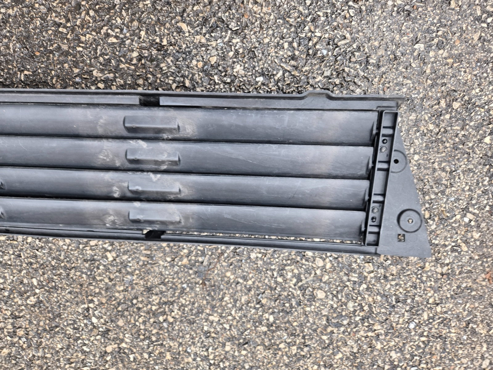 2022 2023 2024 LAND ROVER RANGE ROVER GRILLE GRILL OEM USED M8E2-8475-A