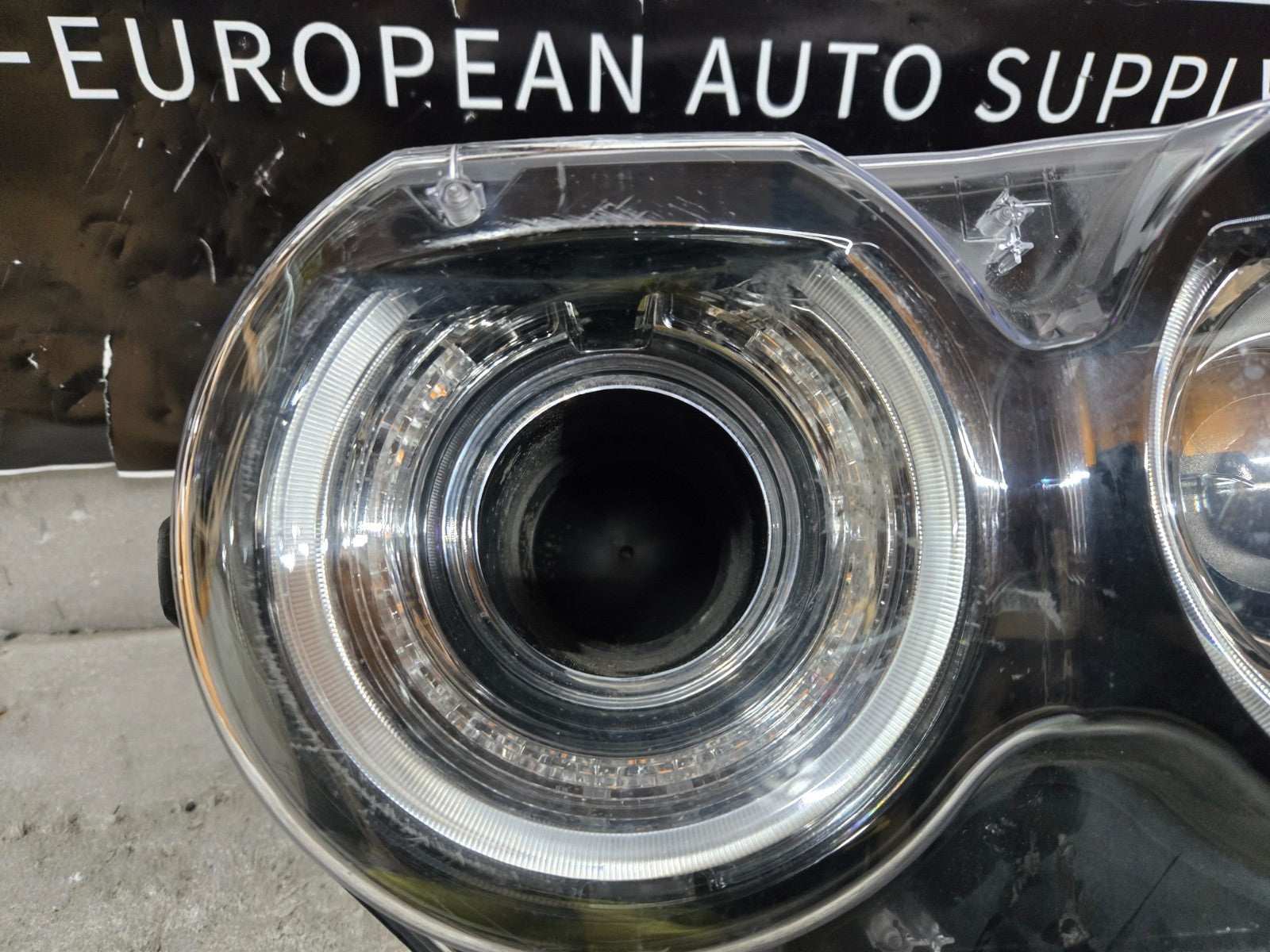 2019-2023 Dodge Challenger Driver Left LH Halogen Headlight W A/C Varroc OEM