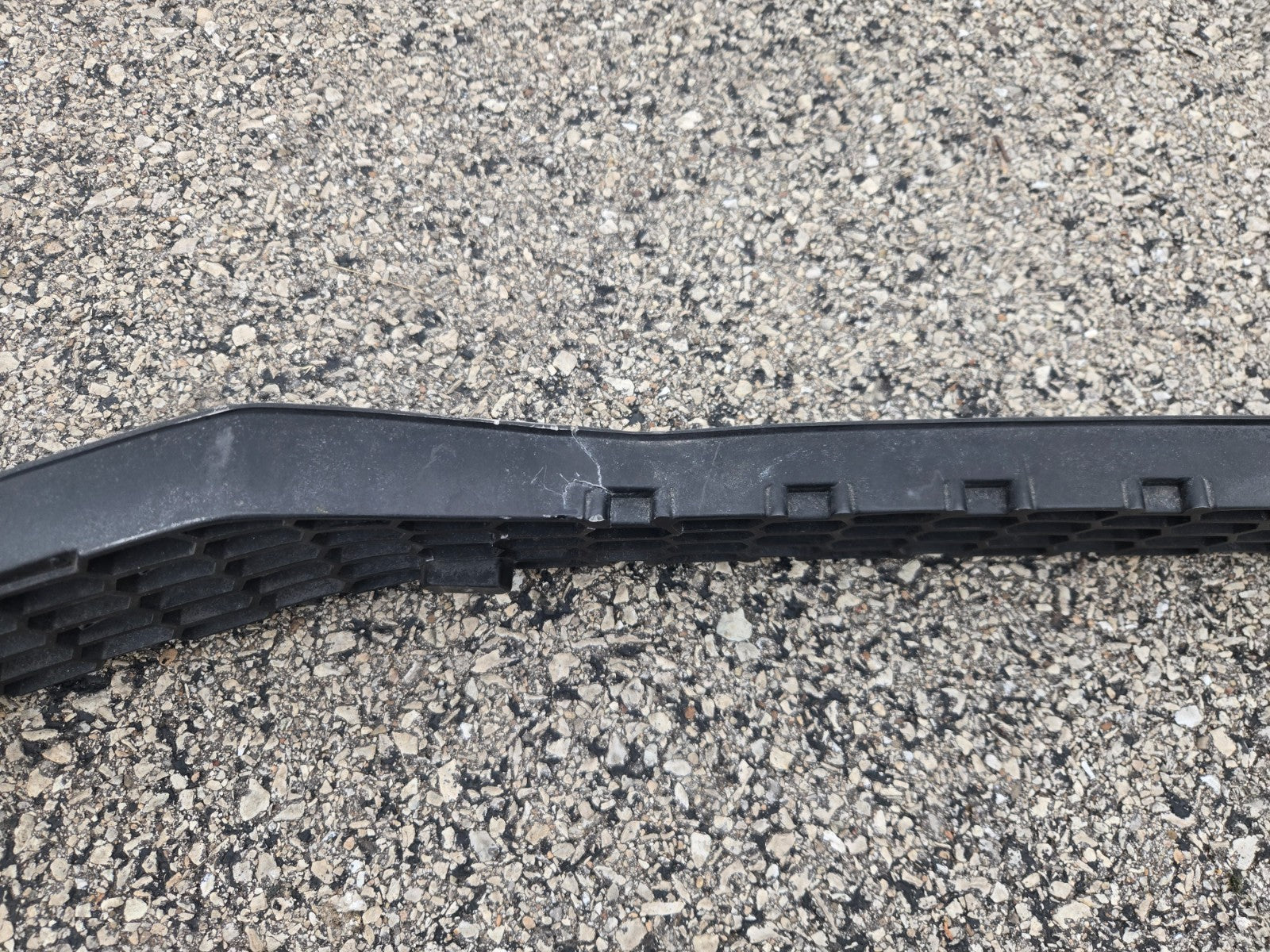Lamborghini Huracan LP610 Rear Bumper Upper Metal Grille Mesh 4T0807684 OEM