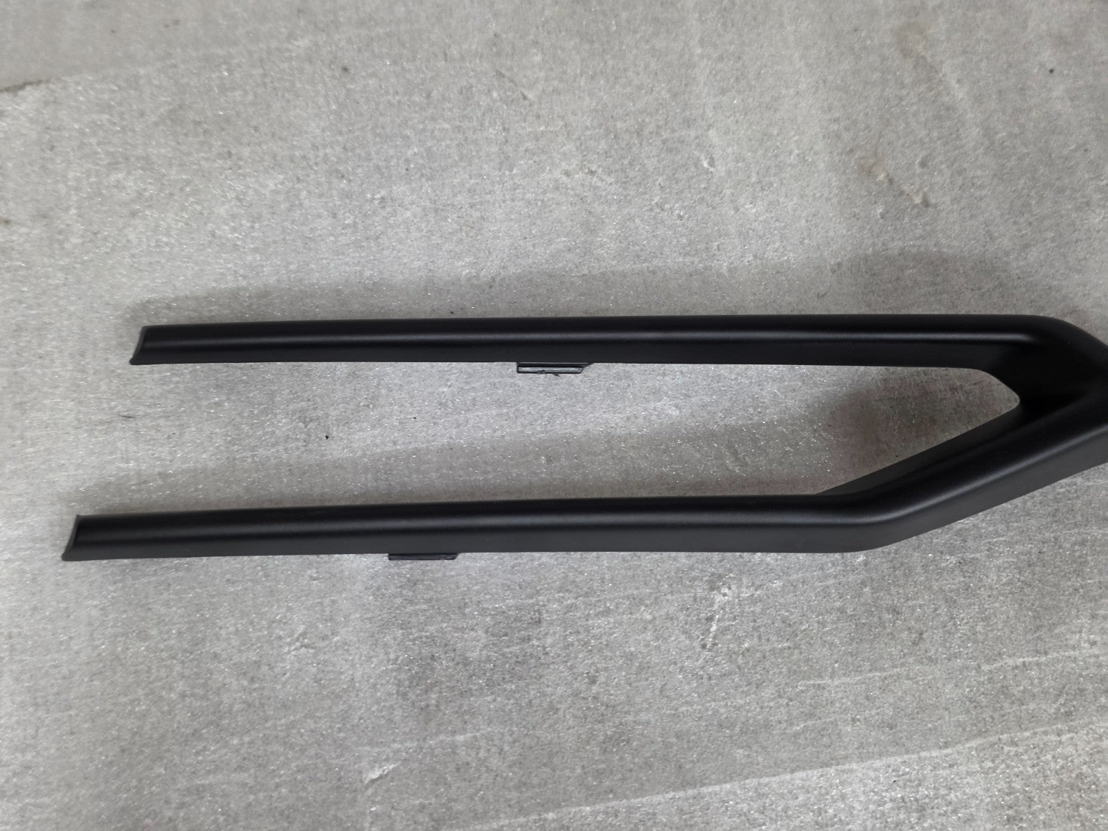 2021 Lamborghini Urus Front Bumper Cover Section 4ML807533AGRU OEM
