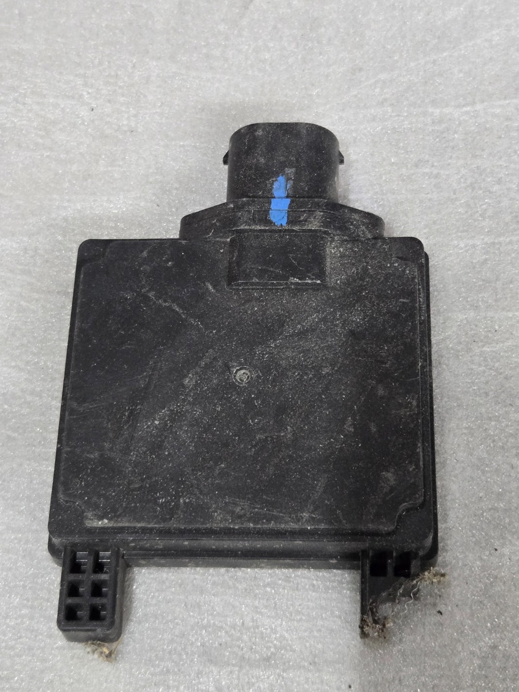 2022 - 2024 Hyundai Tucson Blind Spot Sensor Radar Module 99110N9100 OEM
