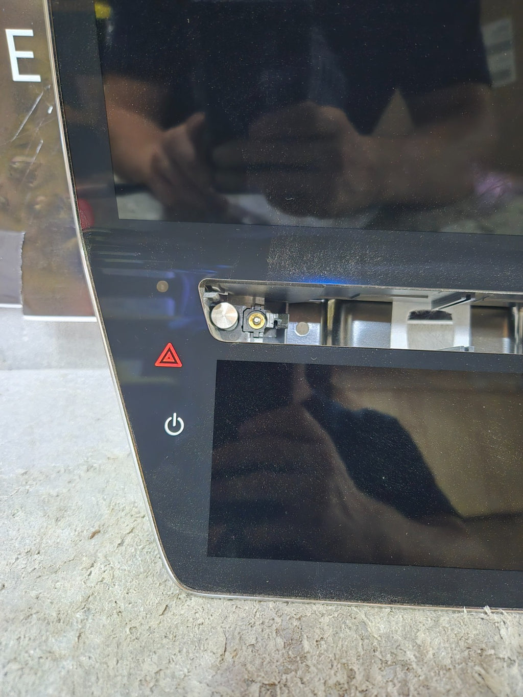 2023-2024 Maserati Grecale Info GPS Screen Center Console Display Navigation OEM