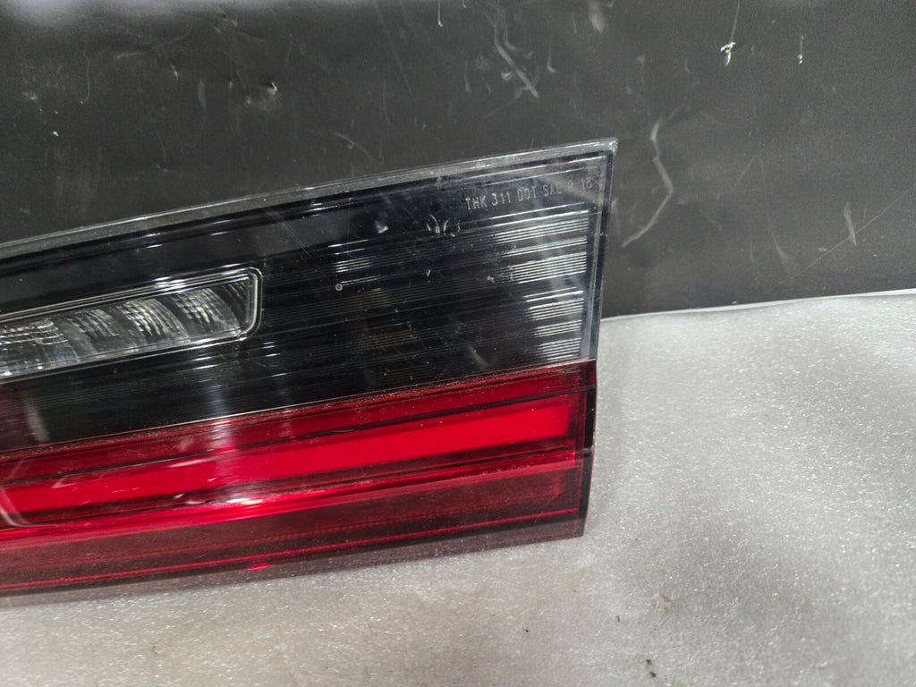 2019-2023 BMW 3 SERIES G20 RIGHT RH PASSENGER INNER LED TAILLIGHT 2TZ013174 OEM