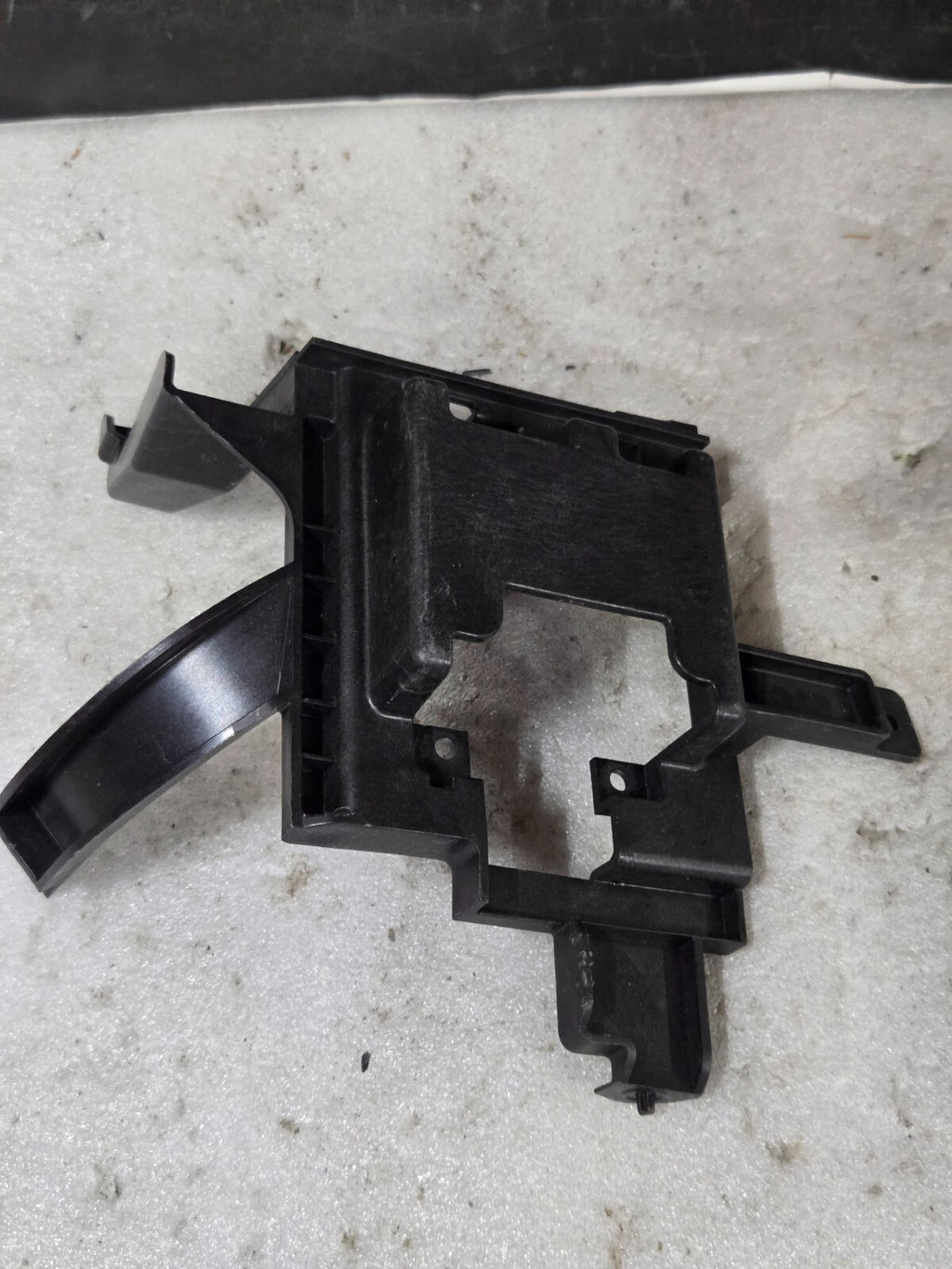 2021-23 Bentley Bentayga 2nd Gen Front Right Radar Sensor Bracket 36A807126B OEM