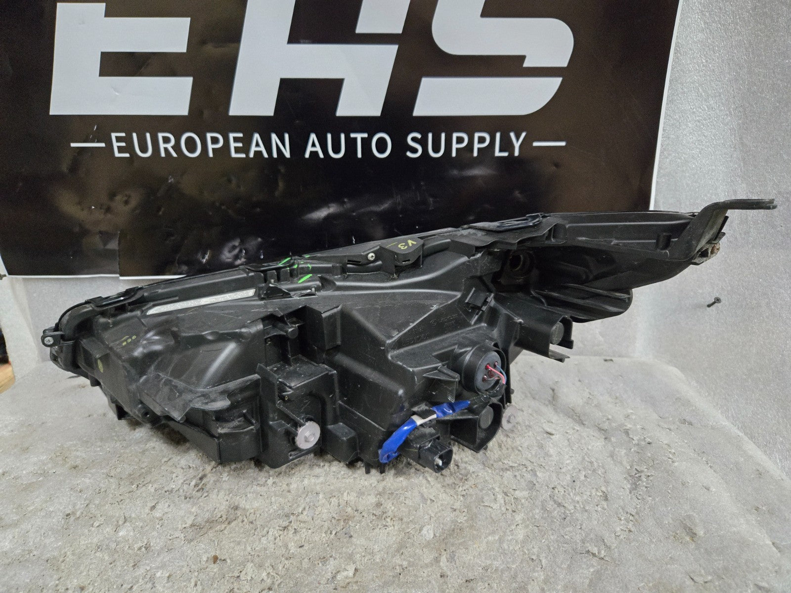 2017 - 2021 Lexus NX200t NX300h Passenger Right RH Side LED Headlight OEM