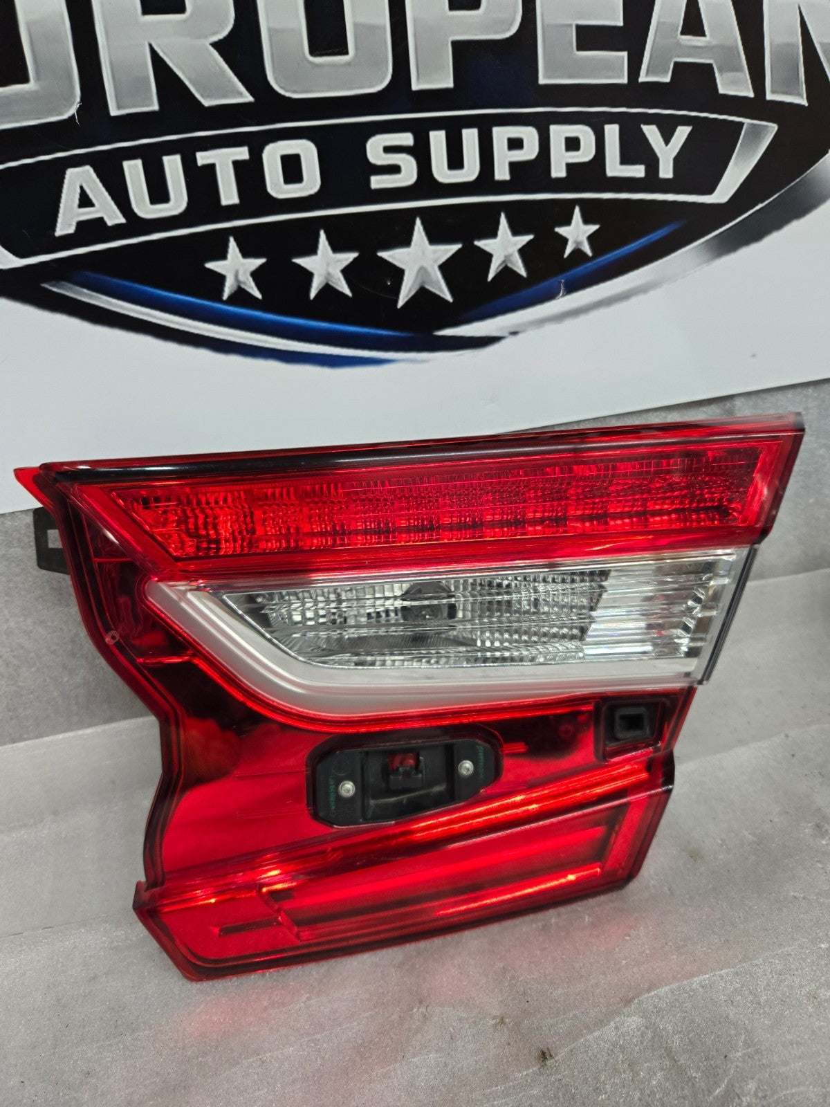 2018-2022 Honda Accord Passenger Rear Inner Tail Light RH 34150-TVA-A013-M1 OEM
