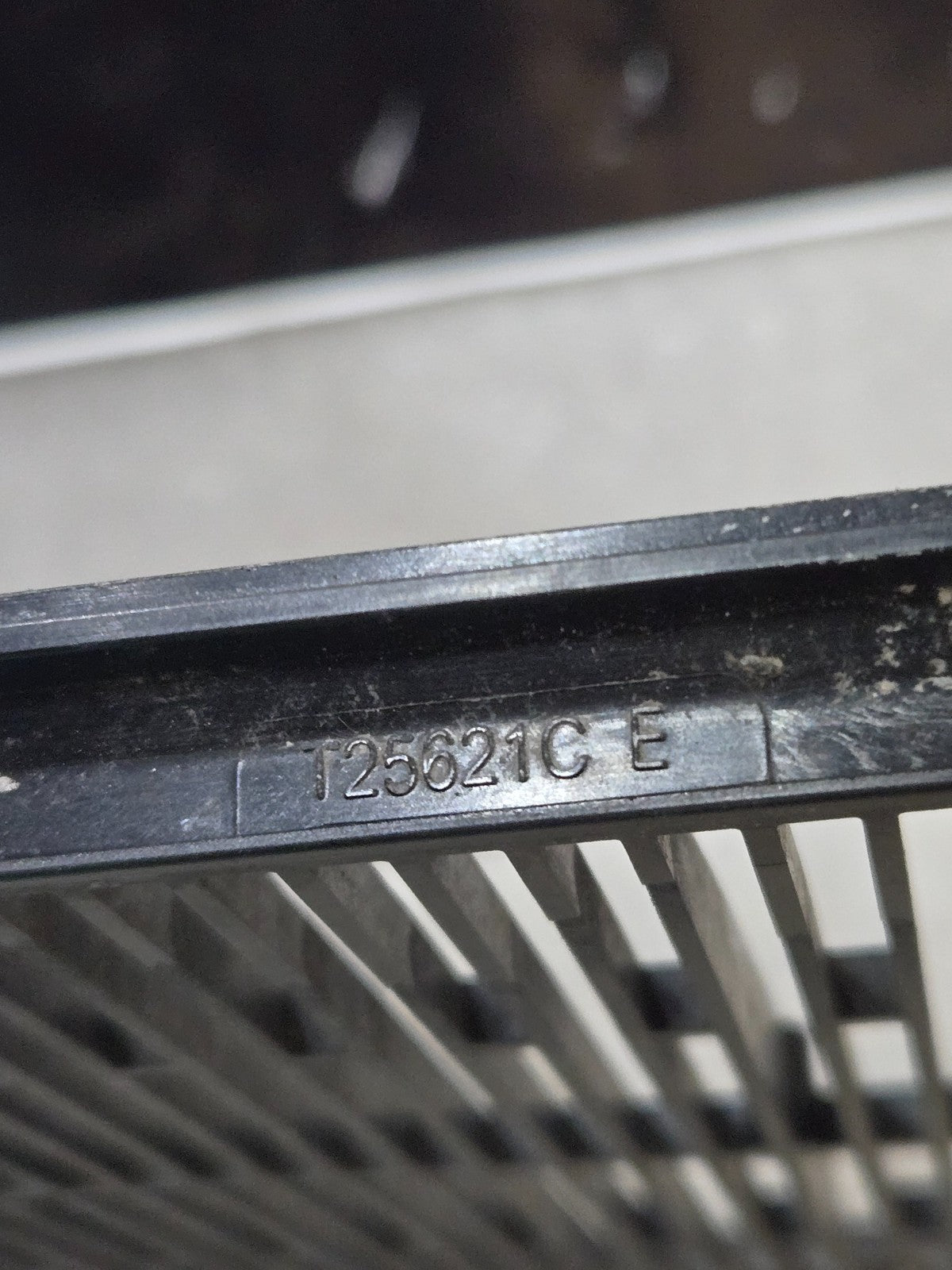 2020 BMW 3 G20 G21 Exterior Part Grill Grate Airflow Mesh Cover T25621CE OEM