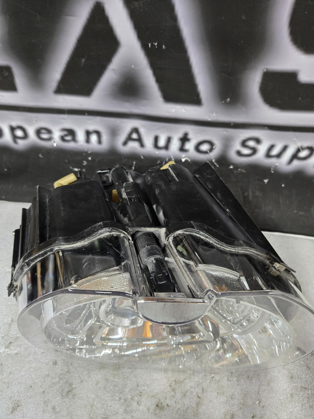 2011-2016 Bentley Mulsanne Left LH Driver Side Headlight Assembly 3Y1941015R OEM