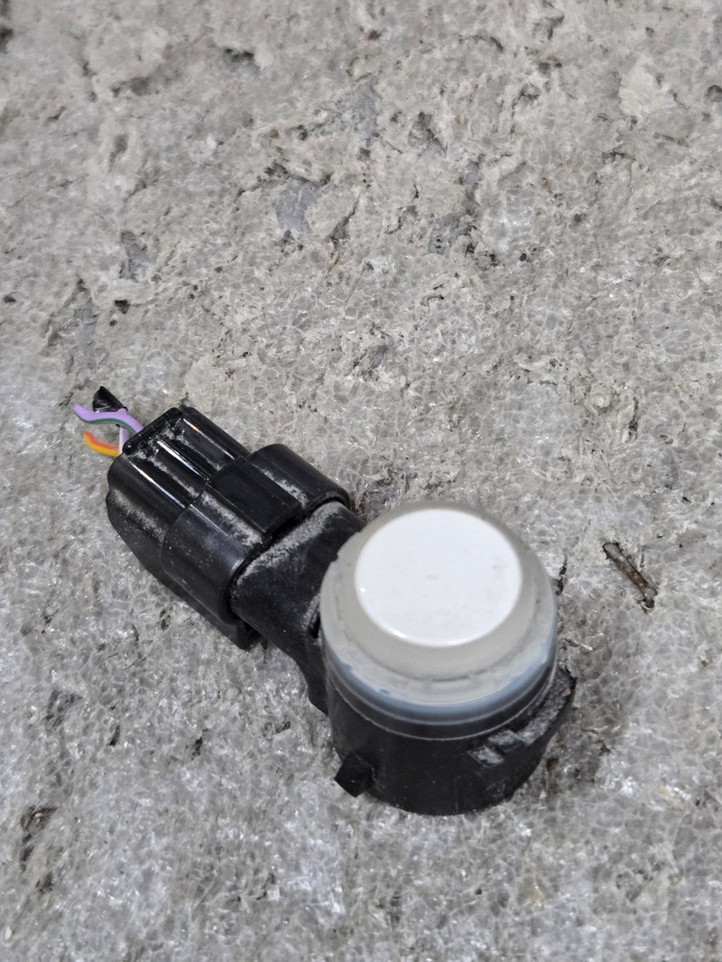 2021 - 2023 FORD BRONCO SPORT REAR BUMPER PARKING PARK ASSIST PDC SENSOR OEM