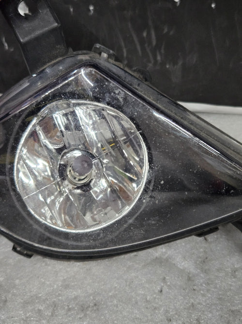 2005-2011 BMW 328i Xdrive RIGHT PASSENGER SIDE FOG LAMP LIGHT 170037-02 OEM