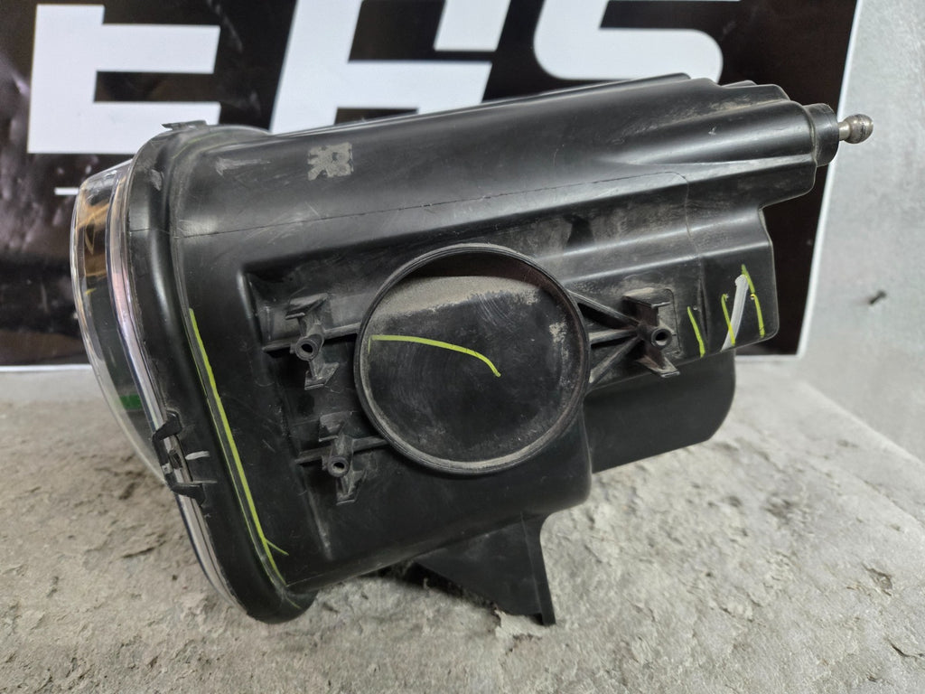 2015 - 2023 DODGE CHALLENGER FRONT LEFT LH HEADLIGHT HALOGEN LAMP OEM 68174065AF