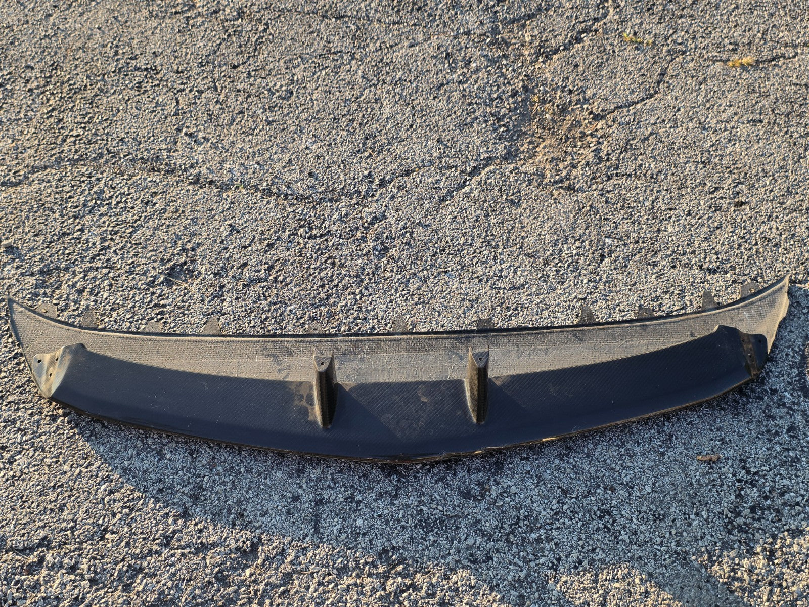 LAMBORGHINI URUS CARBON FRONT CENTER LOWER SPOILER SPLITTER 4ML807059A OEM