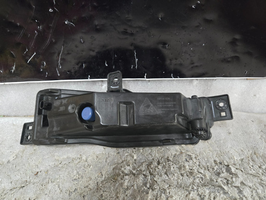 2018 - 2019 BMW X3 G01 FRONT LEFT LH DRIVER SIDE LED FOG LIGHT LAMP OEM 7412527