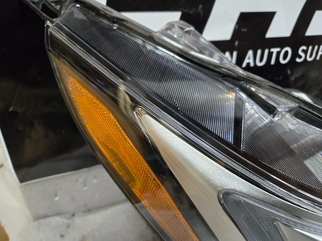 2017 2018 2019 2020 Acura MDX Right Passenger LED Headlight 33100-T25-A513 OEM