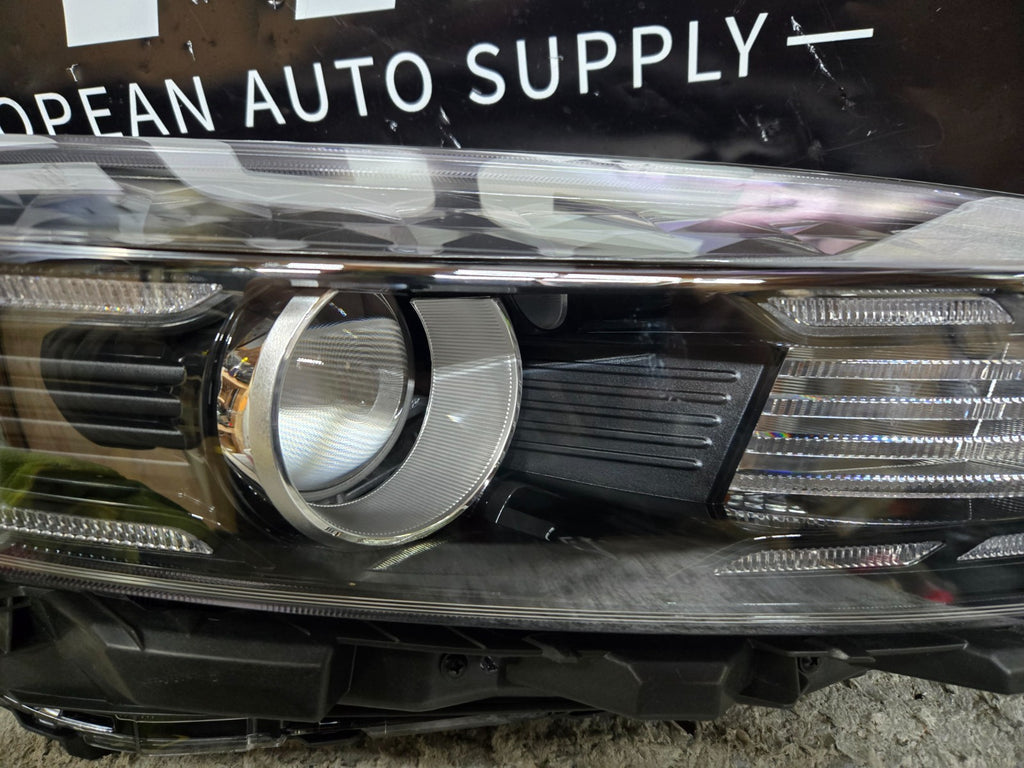 2022-2024 KIA FORTE RIGHT RH PASSENGER SIDE HEADLIGHT OEM W/ LED DRL 92102M7600