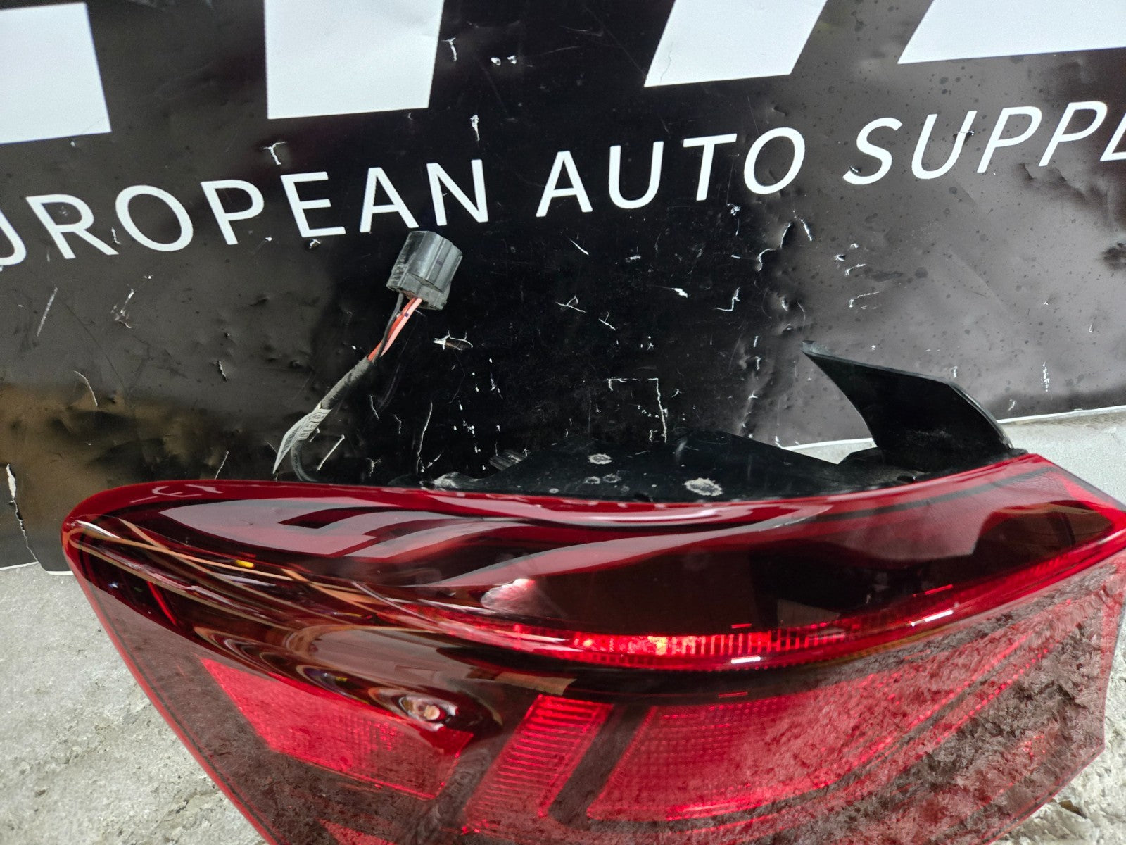 2019 2024 KIA FORTE OUTER TAILLIGHT LEFT LH DRIVER SIDE HALOGEN 92401M7000 OEM