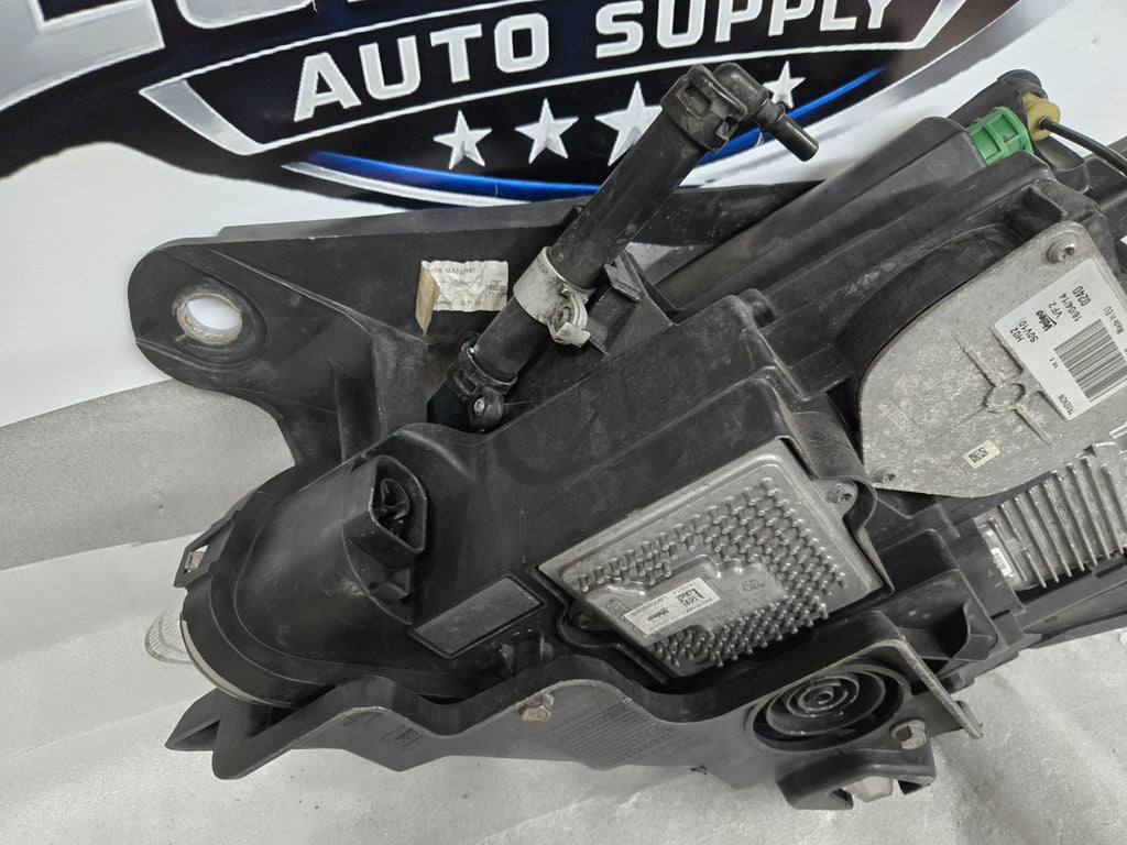 2014 2015 2016 2017 MASERATI QUATTROPORTE HEADLIGHT RIGHT RH 670006567 XENON OEM