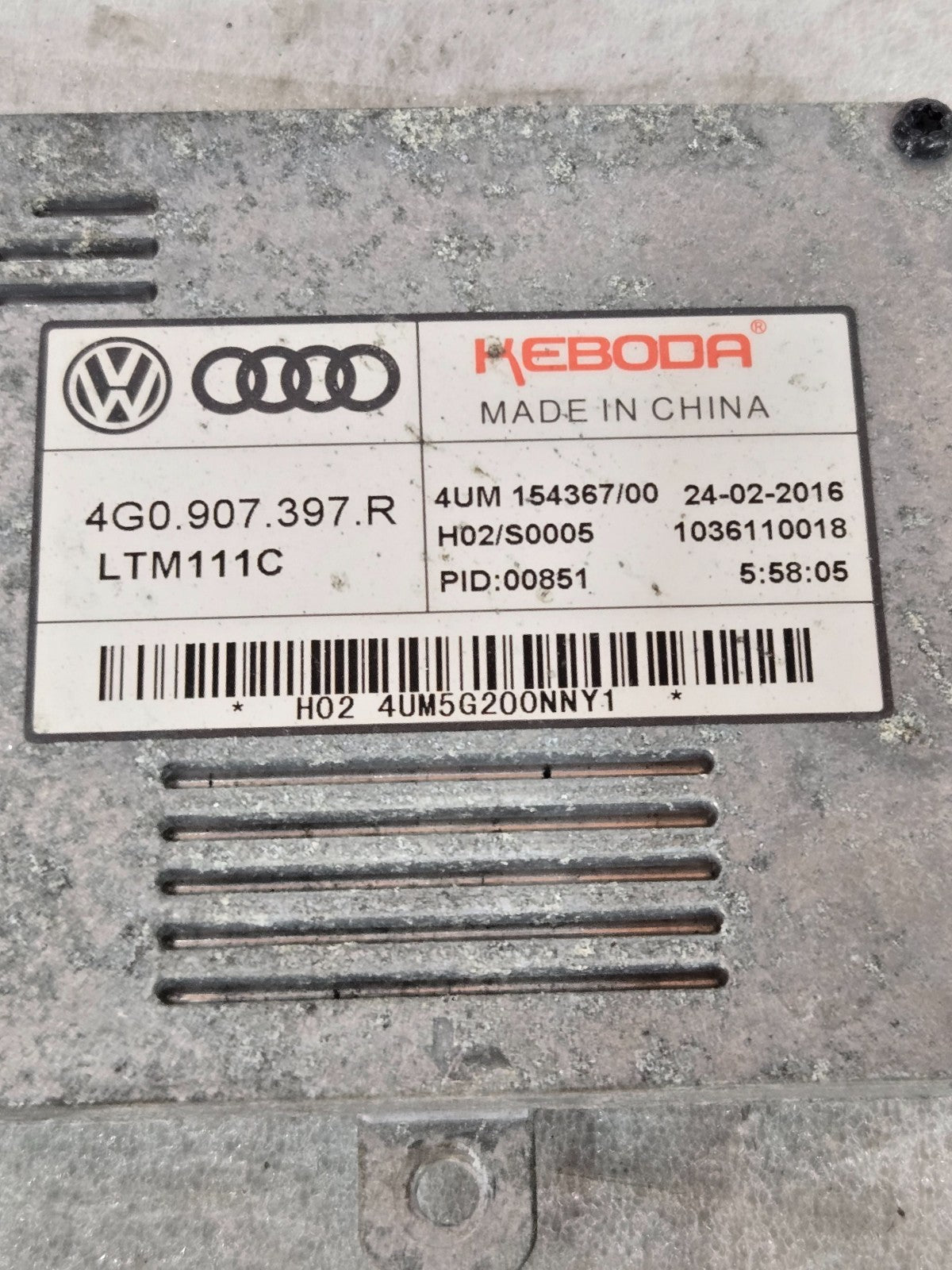 OEM Audi VW Headlight LED DRL Module Control Unit 4G0.907.397.R