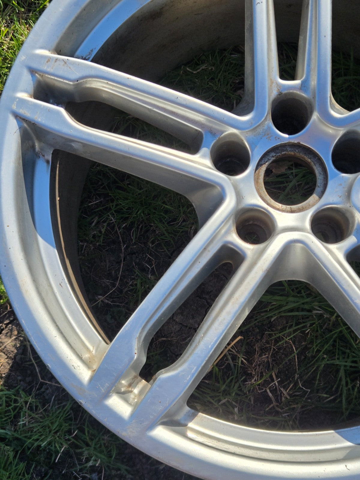 2015 - 2025 PORSCHE MACAN BASE WHEEL RIM ALLOY 19X9J ET21 OEM 95B601025D0