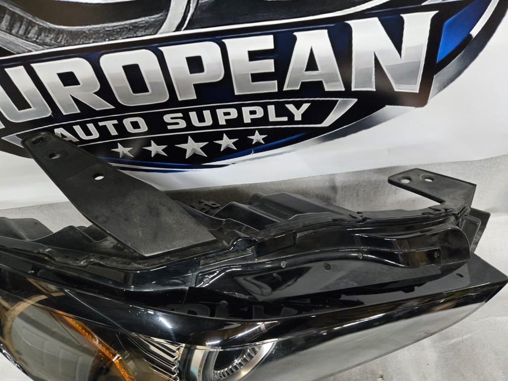 2020-2023 Mazda CX30 Right Passenger WITH Adaptive LED Headlight OEM DGJ1-51030