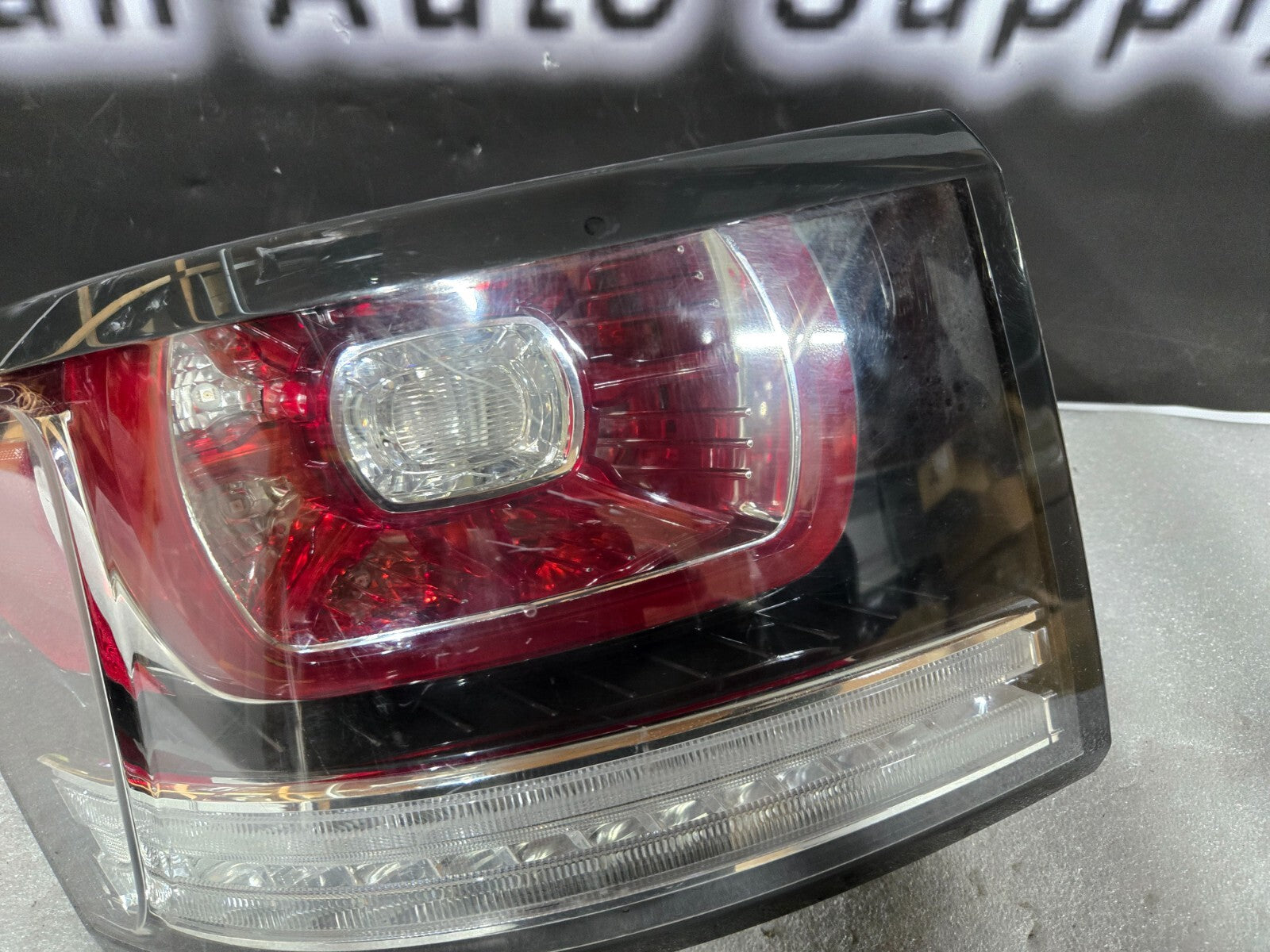 2014-2017 Range Rover Sport L494 Driver Left LED Tail Light Lamp Genuine OEM
