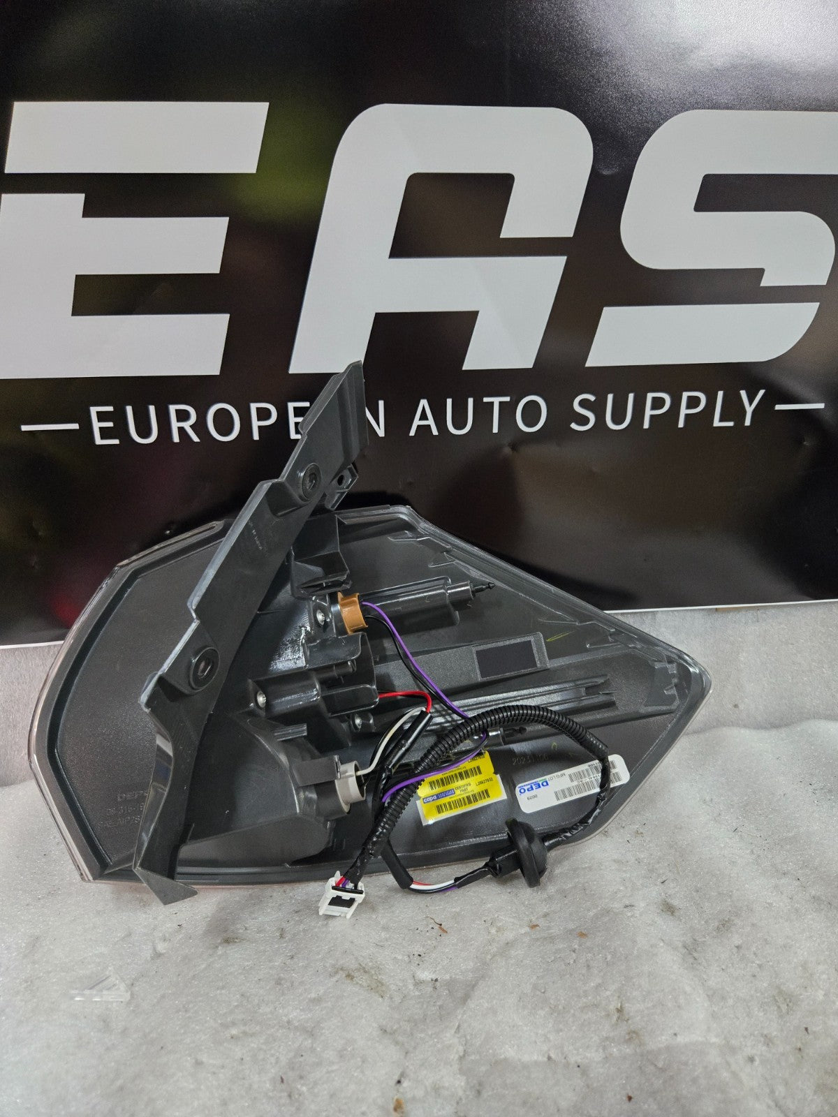 2014-2016 Nissan Rogue Quarter Panel Mounted Left Tail Light Lamp AFTERMARKET