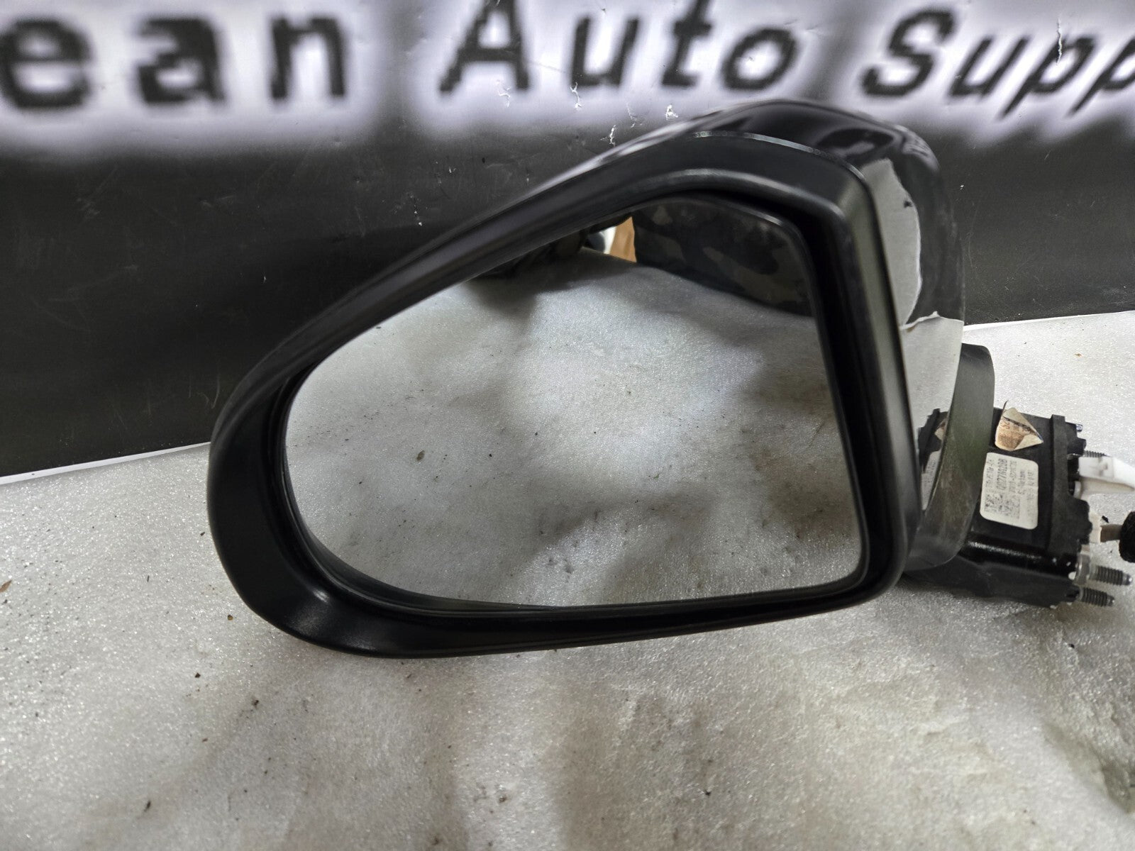 2020-2022 Hyundai Santa Fe Left LH Driver Side Mirror OEM 87610-S2200