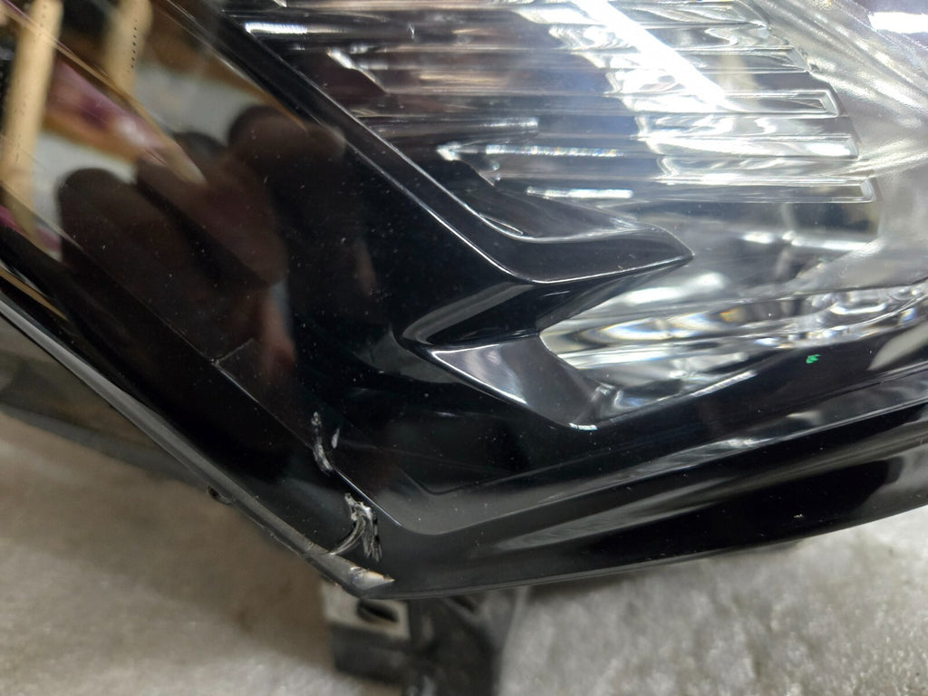 2022-2024 CHEVROLET TRAVERSE RIGHT LED SIGNAL DAYTIME RUNNING LIGHT 85584766 OEM
