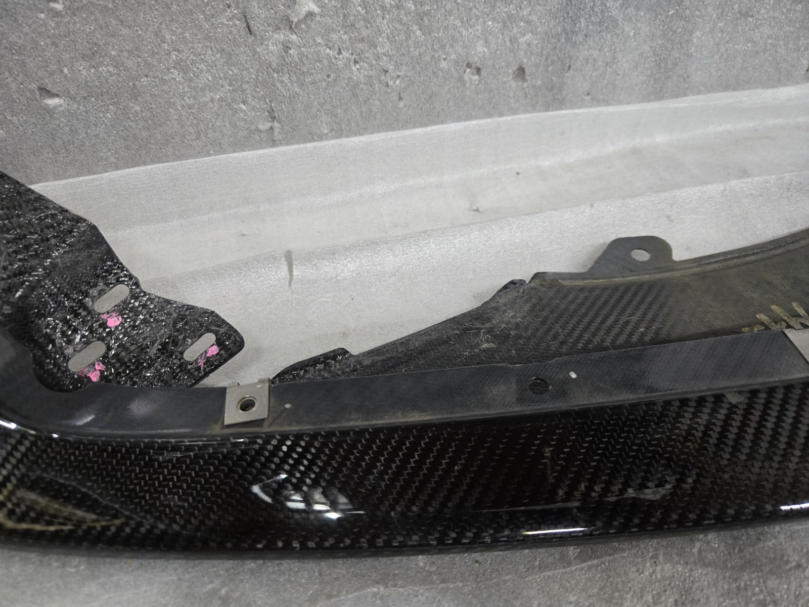 Lamborghini Urus Front Bumper LH Left 4ML807059A Carbon Lip Section OEM Genuine