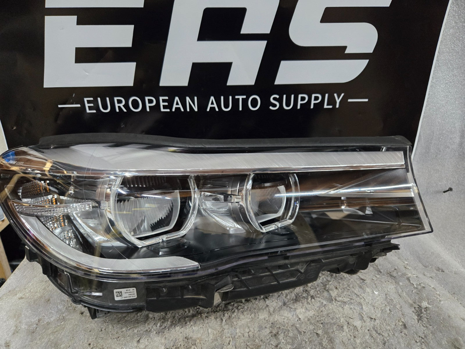 2016-19 BMW 7 Series G11 G12 LED Xenon Headlight AFS Passenger Side RH Right OEM