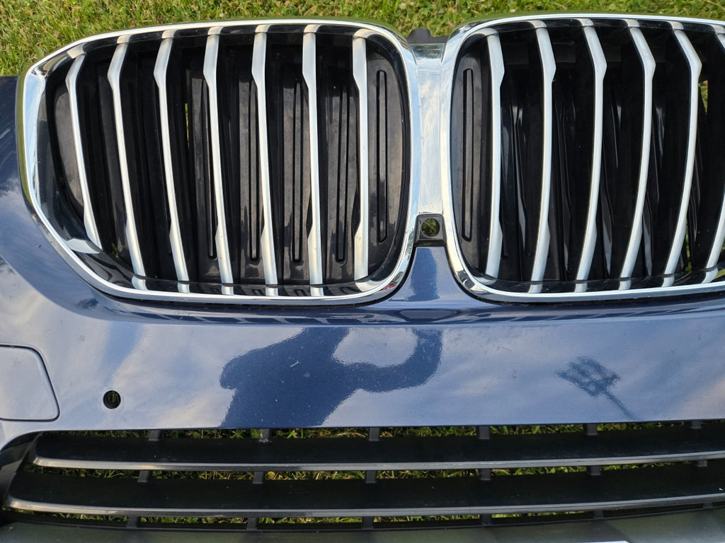 2019-2023 BMW X5 G05 FRONT BUMPER COVER 5111-7421791 OEM *NEAR COMPLETE