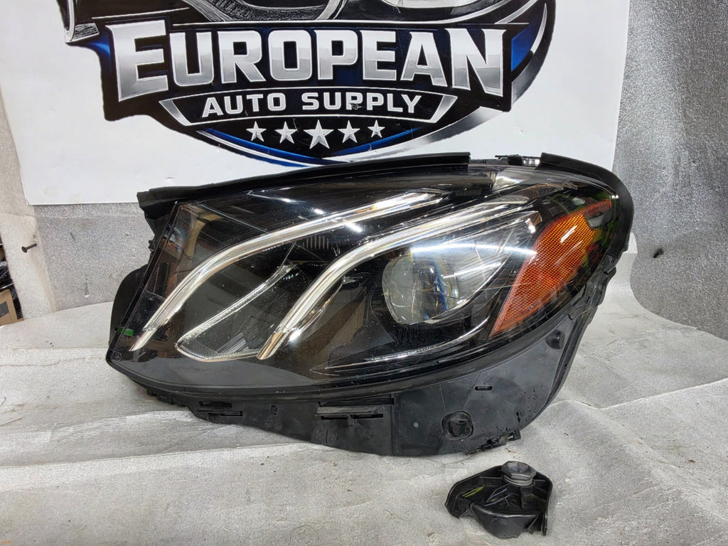 2017-2019 MERCEDES E CLASS E350 E400 E550 LED Headlight LEFT OEM A2139068106KZ