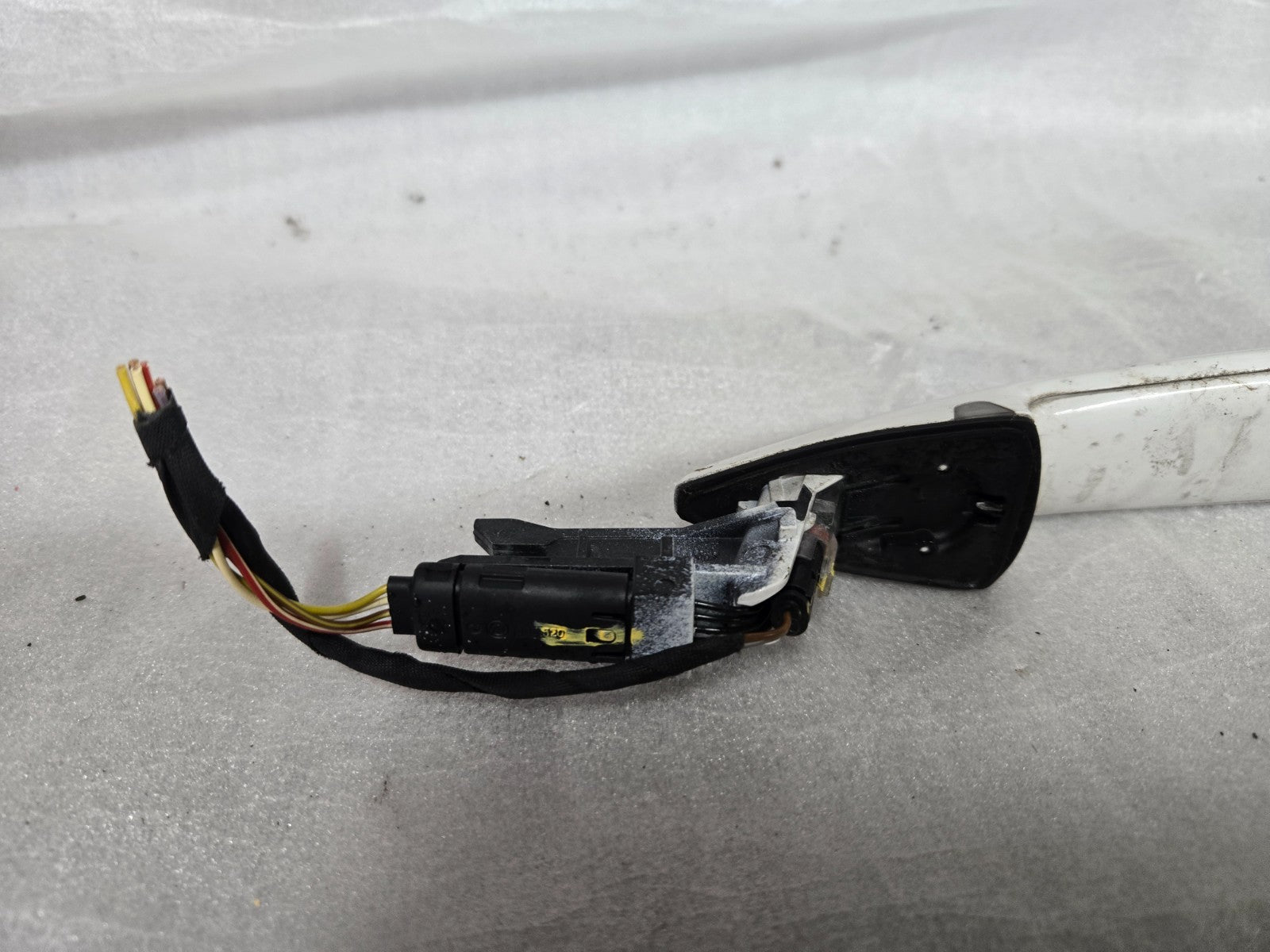 2014-2018 BMW X5 50IX F15 - LEFT LH DRIVER SIDE Exterior DOOR Handle 7328507 OEM