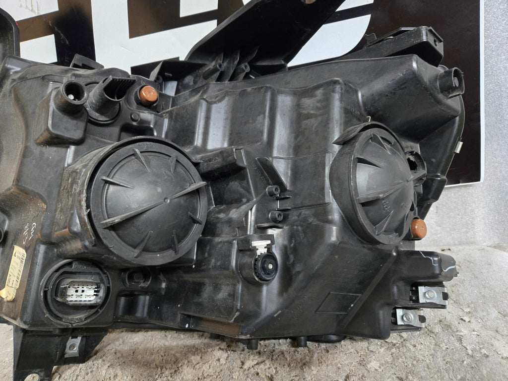 2019 2020 2021 Dodge Ram 1500 Passenger Right Halogen Headlight OEM P68316080AH