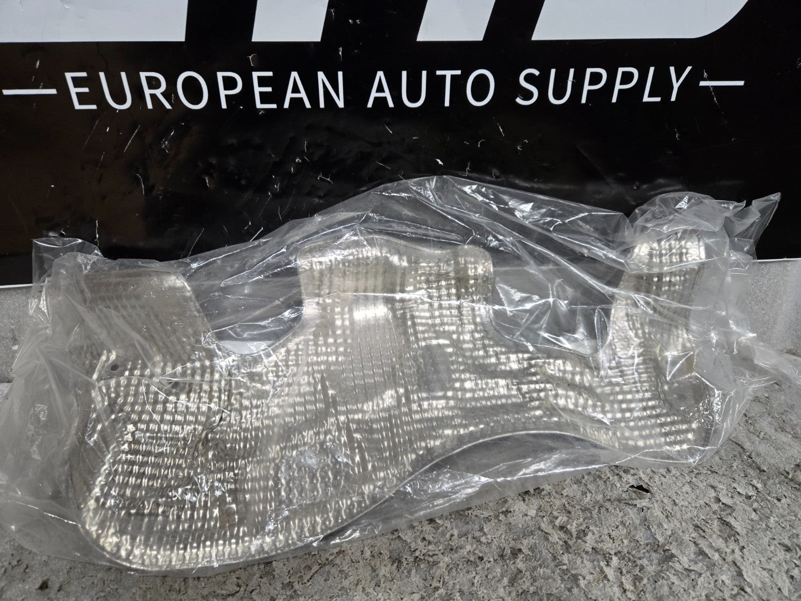2023 Range Rover Sport Floor Pan Heat Shield Rear LR153450 OEM NEW