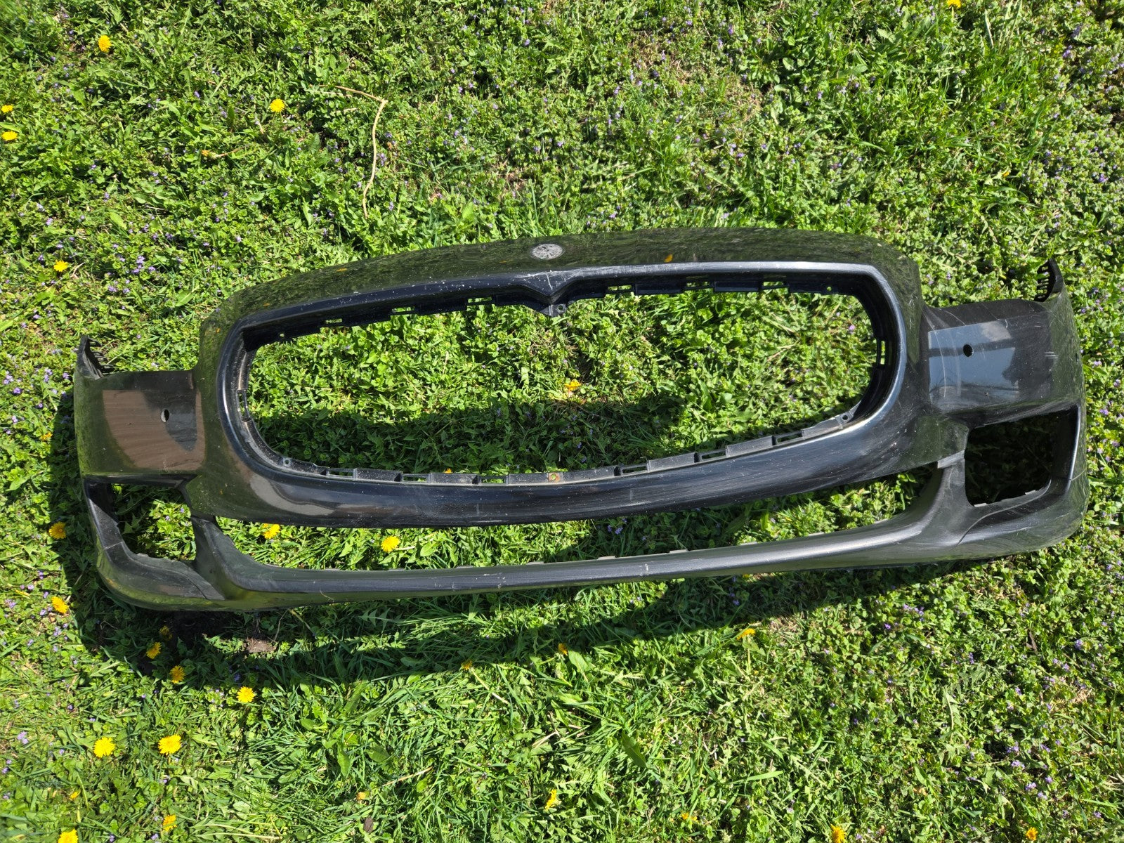 2017-2023 Maserati Quattroporte Front Bumper Cover 673006997 OEM