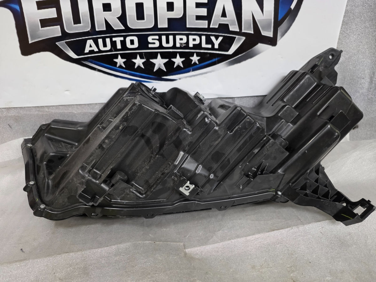 2023-2025 Honda Pilot Right Passenger RH LED Headlight Genuine OEM 33100-T90-A01