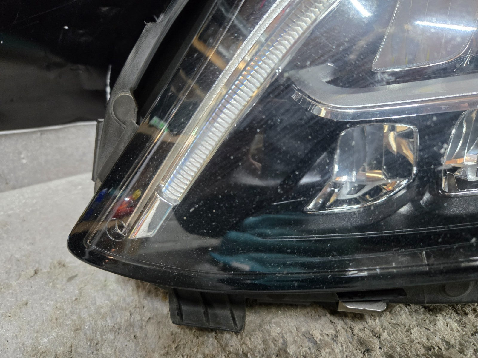2019-2021 Mercedes Benz C-CLASS C300 C450 Left LH LED Headlight A2059069105 OEM