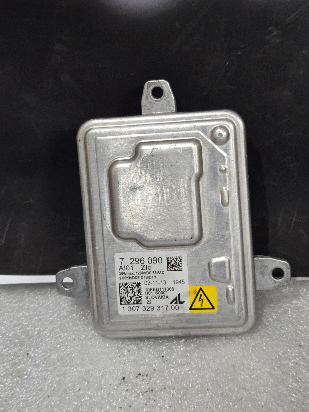 2011-2015 Kia Optima Xenon HID Headlight Ballast 130732931700 OEM