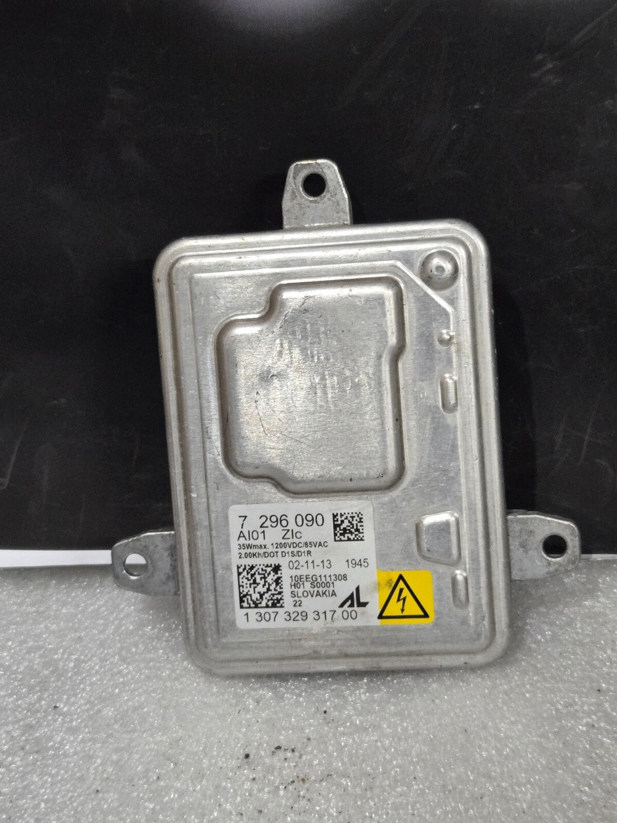 2011-2015 Kia Optima Xenon HID Headlight Ballast 130732931700 OEM