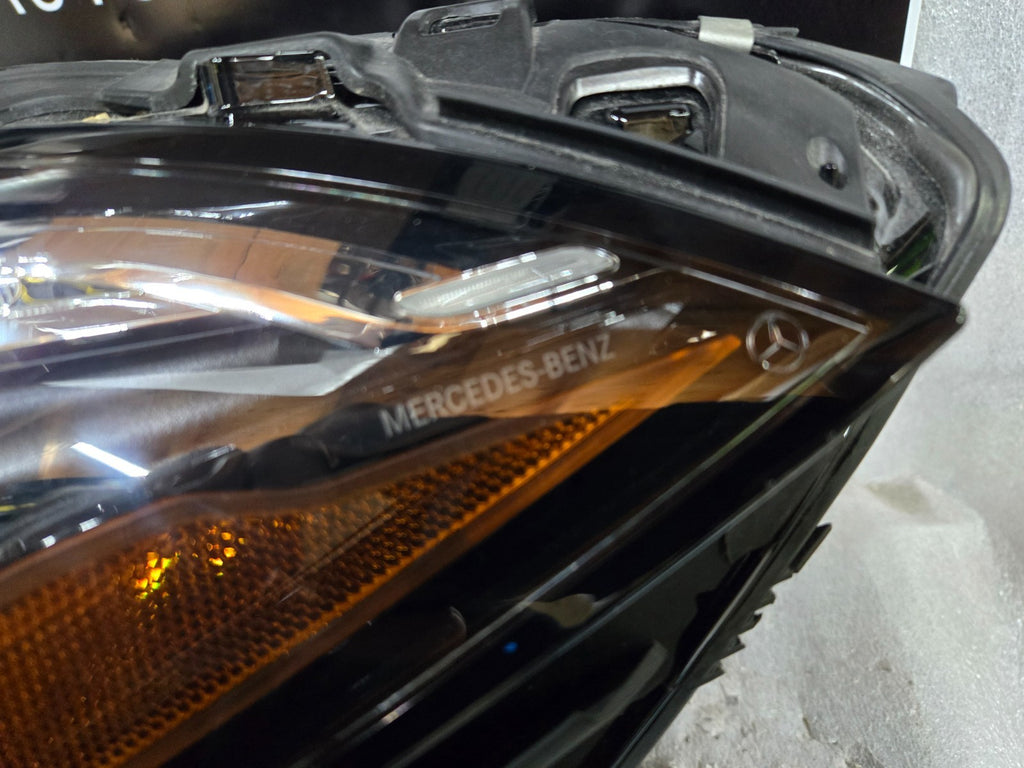 2024 2025 Mercedes-Benz CLE300 CLE450 LED Headlight Left LH Driver Side OEM