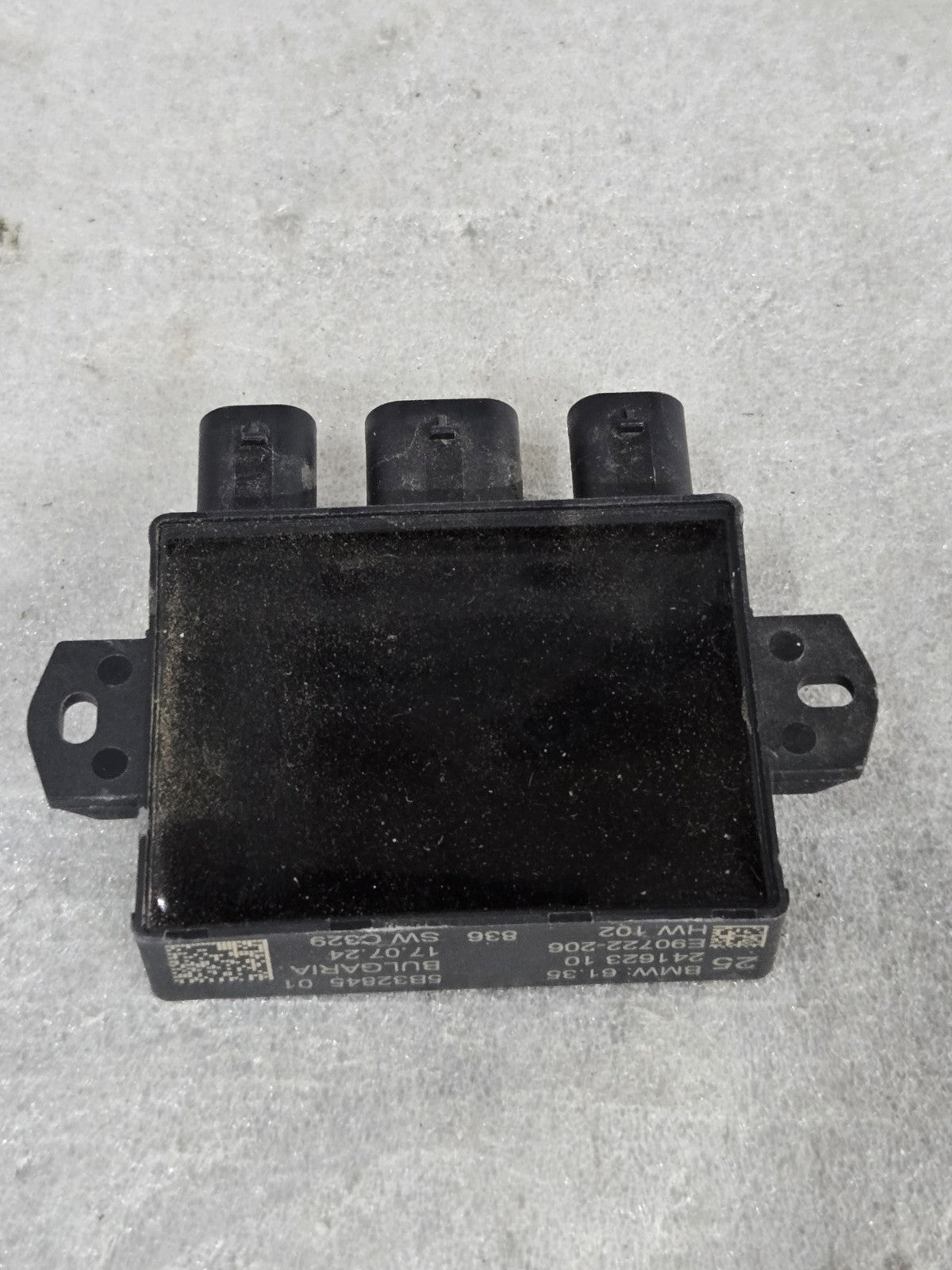 2020-2024 BMW 228 F44 BMW i4 OEM Rear Bumper Tailgate Liftgate Sensor 6135241623