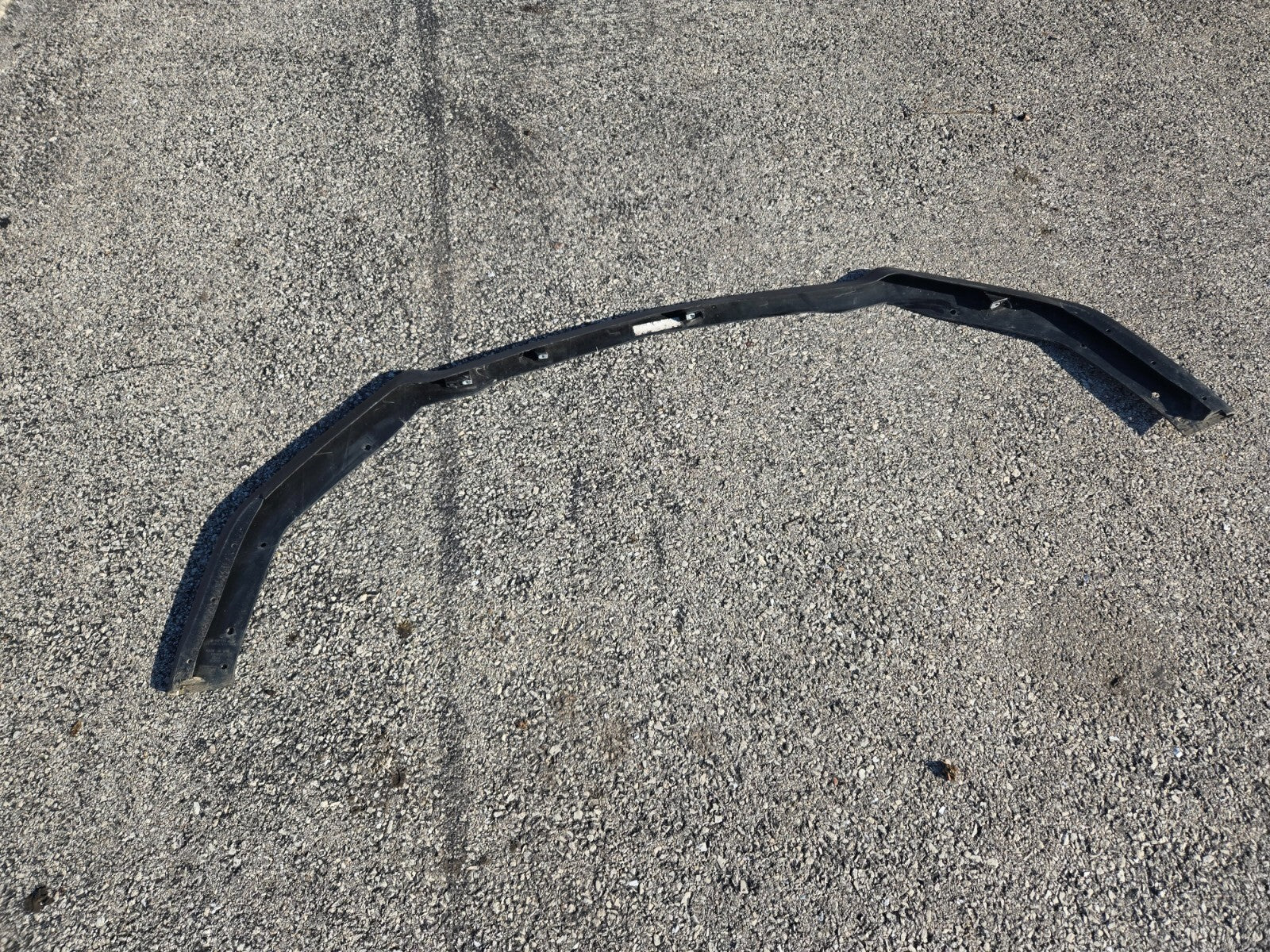 2018 2019 2020 FORD MUSTANG FRONT LOWER BUMPER VALANCE COVER OEM JR3B-17F775