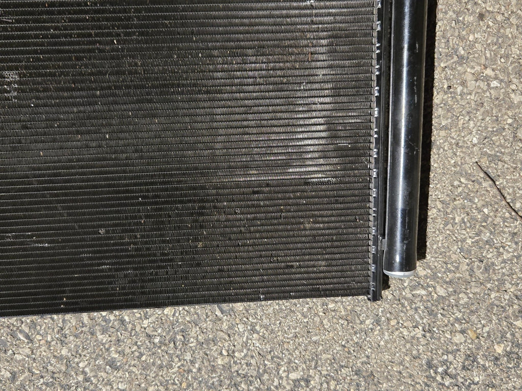 2018-2021 Bentley Continental GT GTC Flying Spur A/C Condenser 3SA260399 OEM