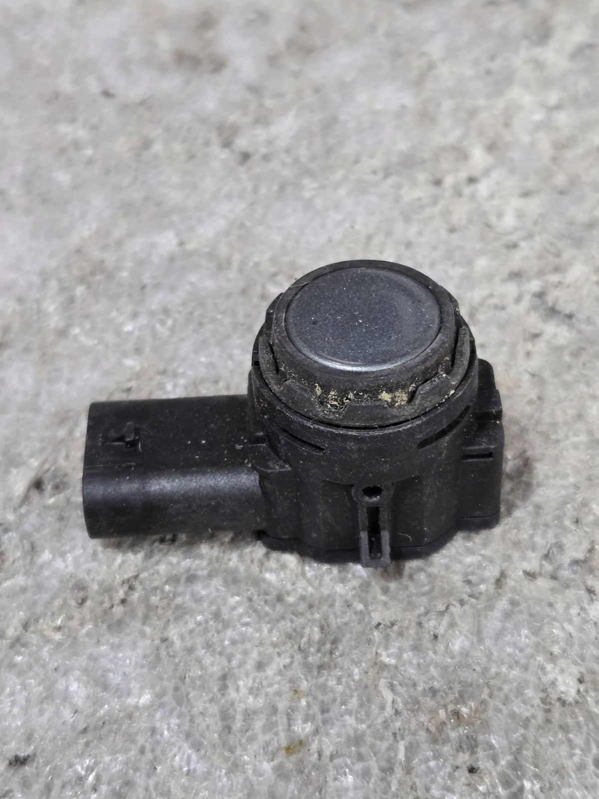 2021-2023 BMW 530i 540i M550i G30 REAR BUMPER PARKING PARK ASSIST PDC SENSOR OEM
